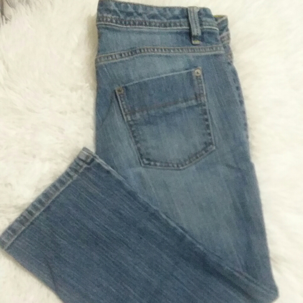 Banana Republic Jean Capris Size 8